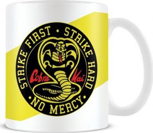 Cobra Kai No Mercy Hrnek standard