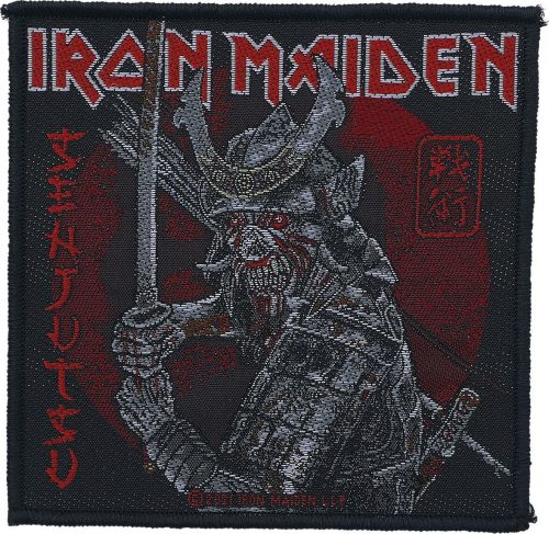 Iron Maiden Senjutsu nášivka cerná/cervená